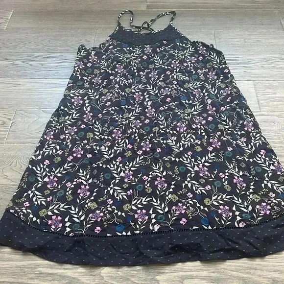 RIPZONE | Black floral  sundress - Picture 2 of 9